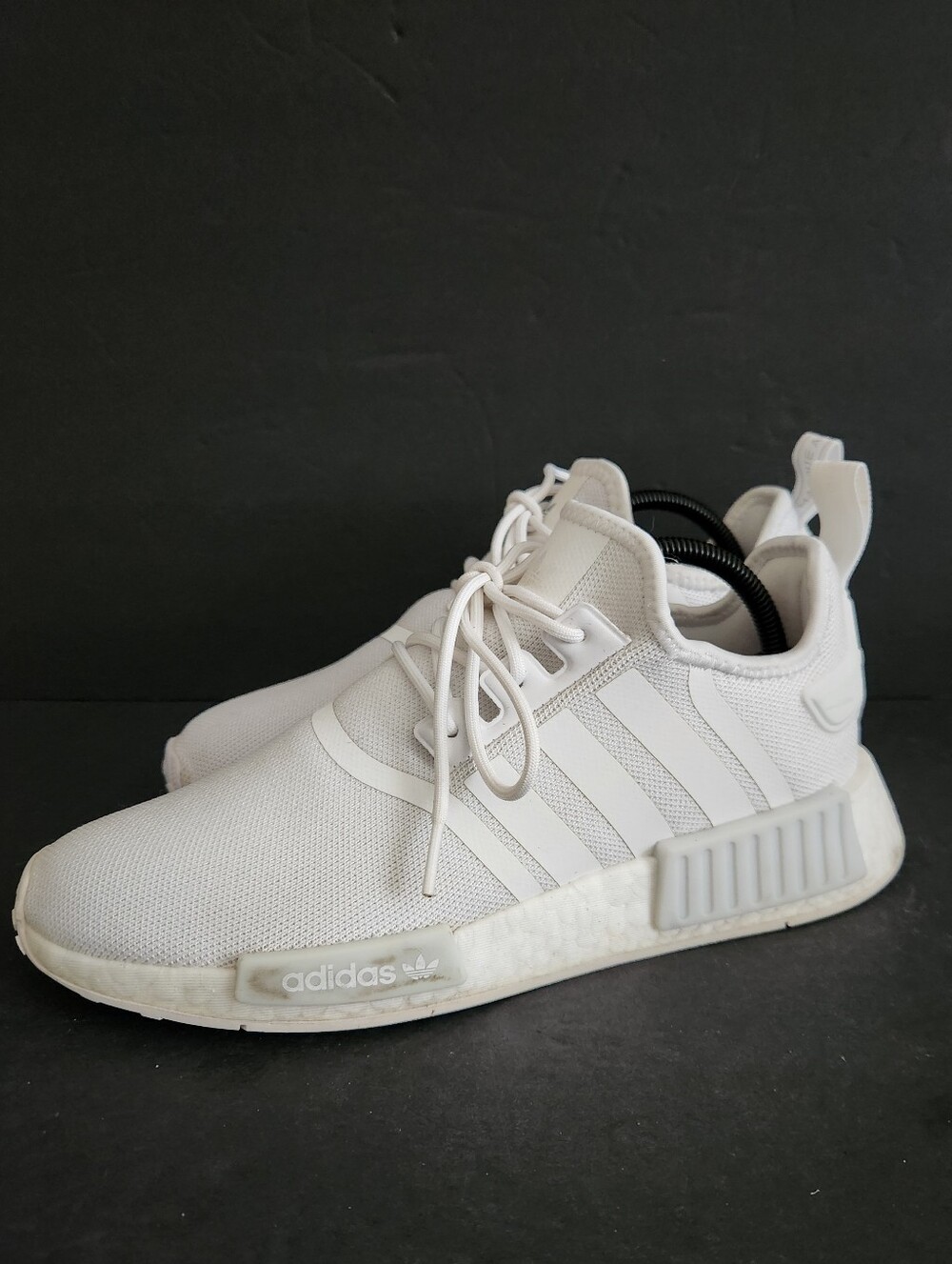 Adidas NMD_R1 Primeblue 'Triple White' Men's 8.5 Shoes GZ9259